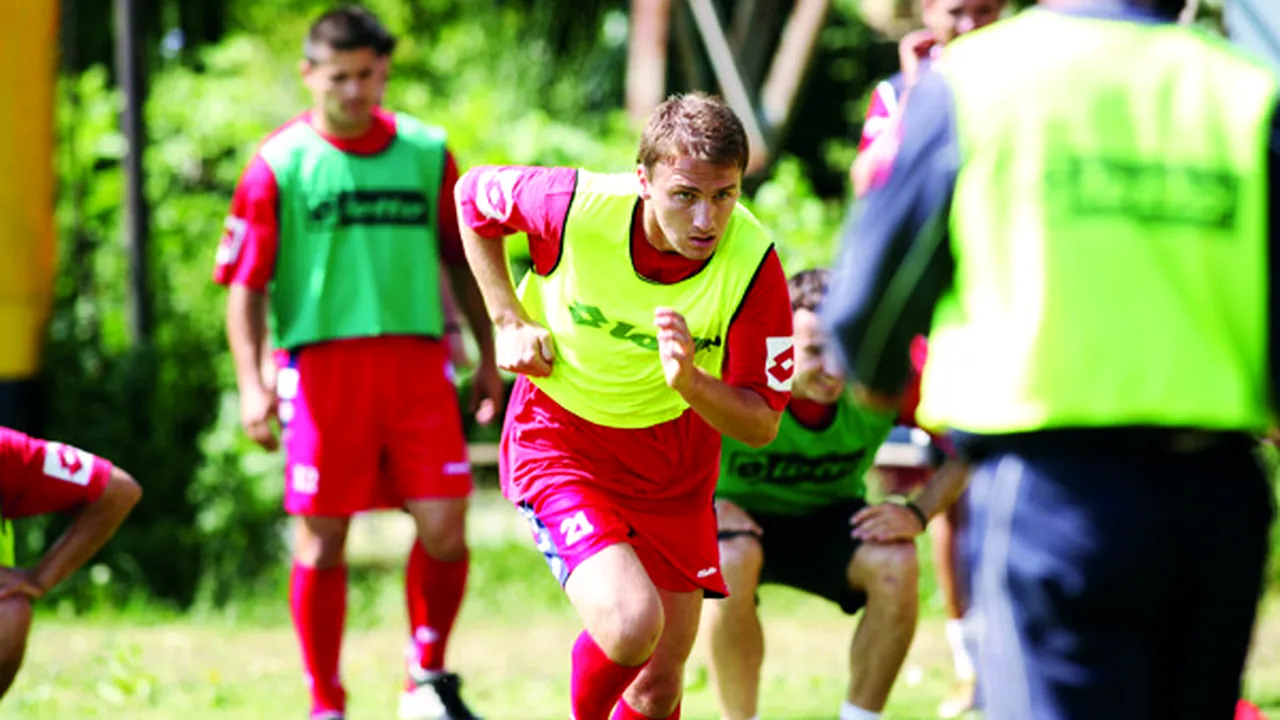 Energie germană pentru Scarlatache! Cottbus îl vrea pe fundașul lui Dinamo!