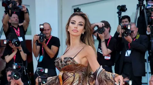 Cu ce echipă de fotbal ține Mădălina Ghenea: „Umblam prin casă cu fularul!” | GALERIE FOTO