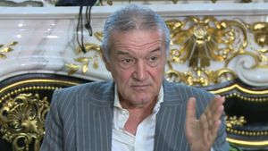 Gigi Becali recunoaște schimbarea greșită din FCSB - Viking: „Dică miza că sare la cap, că are nu știu ce”