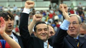 SUPER INTERVIU** Viorel Păunescu: "Pițurcă e cheia acestei afaceri! El învârte rotița ca totul să meargă bine!"