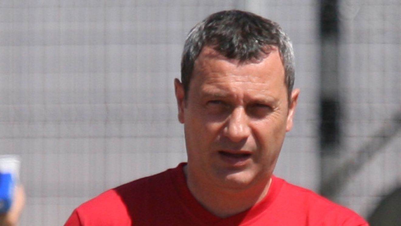 Rednic: "Sper ca până sâmbătă să am doi jucători noi"