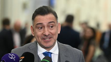 Ilie Dumitrescu l-a pus la punct pe fotbalistul debutat de Gică Hagi: „Nu-l văd o soluție!”