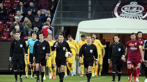 EXCLUSIV | Informația care dinamitează Liga 1! CFR Cluj, acuzată de jocuri de culise: "Nimic nu e întâmplător". Un om important din fotbalul românesc oferă primele nume: "Nu pot să spun că așa a apreciat, când știu antecedentele. Au o slăbiciune"