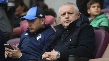 Gestul fraților Surkis pentru românul aflat la ananghie în Kiev. Ce au făcut oligarhii ucraineni