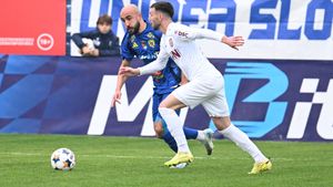 Unirea Slobozia - CFR Cluj 0-1. Daniel Pancu debutează cu victorie pe banca ardelenilor