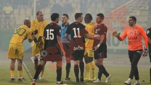 Porumboiu își acuză jucătorii!** "Nu toți cei care au fost sunați au recunoscut!" Pavlovic, principalul SUSPECT