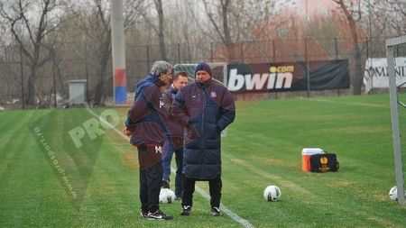 "Lippi" este avertizat:** "Mi-e frică de ceea ce se va-ntâmpla cu Stoichiță! Adversarii Stelei sunt în interiorul echipei, nicidecum adversarii cu care se bate la titlu"