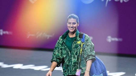 România a pierdut-o definitiv și pe Sorana Cîrstea, „nora” lui Ion Țiriac, în favoarea Dubaiului. Atracția jucătoarelor noastre, care au milioane de euro în conturi, pentru orașul viitorului, construit de arabii bogați