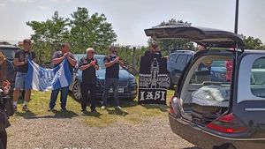 O vorbă bună pentru un loc în Lojă! Ionuț Popa a fost condus pe ultimul drum, însă nu și de suporterii echipei UTA