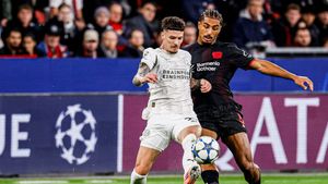 Nota primită de Dennis Man după Leverkusen - PSV. Românul a avut un ghinion teribil