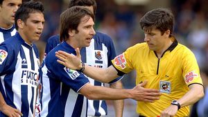 Cel mai contestat arbitru din Spania va conduce Craiova-Vaslui!