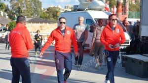 Reghecampf, după ultimele declarații ale lui Becali la adresa soției sale: **"Ea este omul meu de încredere. Când îmi termin contractul, voi da mâna cu patronul!"