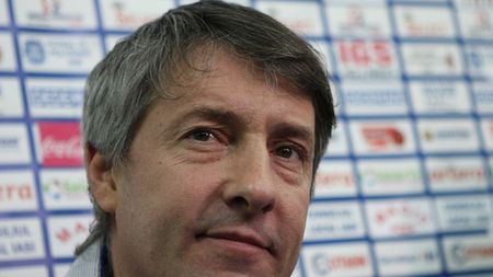 Rețeta mioritică!** "În România, jucătorii trebuie ținuți în lanțuri până la final!"