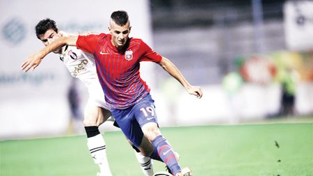 FOTO EXCLUSIV Lupu și-a schimbat părul!** Criticile lui Becali l-au speriat pe fundașul Stelei! Vezi noul look