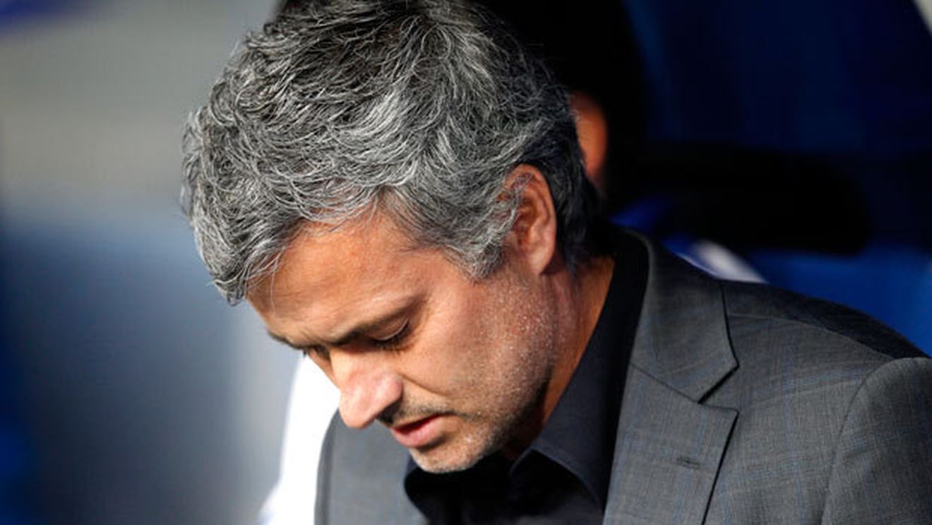 Toate tunurile pe The Special One!** Mourinho a fost suspendat 5 etape de UEFA