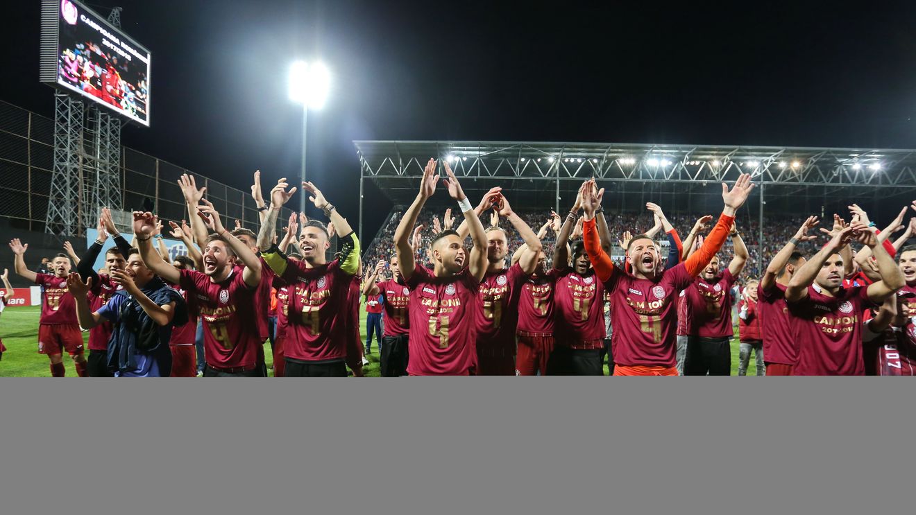 CFR Cluj are cea mai bună apărare, dar face o schimbare în compartimentul defensiv. Decizia lui Conceicao