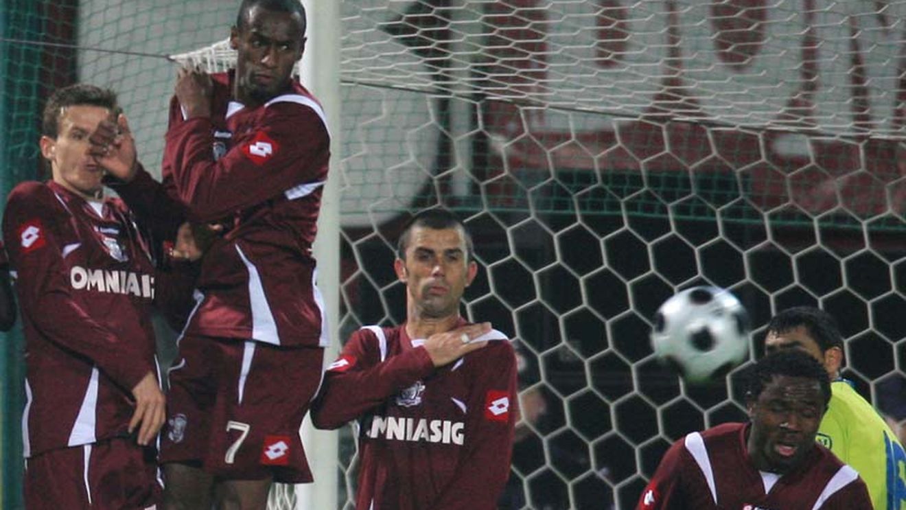 Manea contraatacă: "Cu străinii aduși de Zotta suntem pe 5!"