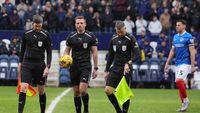 Cutremur în Premier League! Un arbitru important, suspendat după acuzații grave