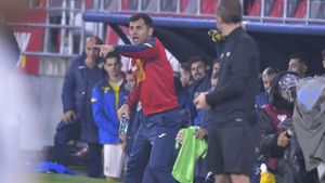 Nicolae Dică, negocieri cu mai multe echipe din Liga 1. „Am avut discuții!” Unde a fost dorit secundul lui Mirel Rădoi