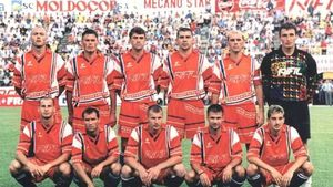 Chinuit de artroză, românul care l-a învins pe marele Edwin van der Sar suferă mai mult pentru iminenta dispariție a clubului cu care a scris istorie în fața lui Juventus Torino: „Nu mai pot!”