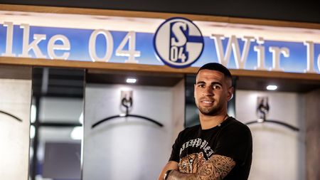 A fost răscumpărat de Real Madrid, dar după 24 de ore s-a întors în Germania