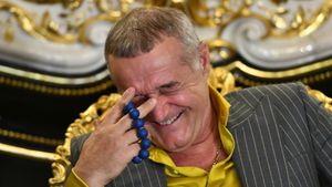 Gigi Becali l-a ironizat pe Marius Șumudică. „Dacă ești pe margine, doar asta poți să faci”