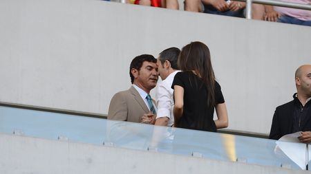 Fața urâtă a "unicului derby"! **Managerul și-a continuat "aroganțele", fanii dinamoviști au replicat cu un banner greu de reprodus. FOTO