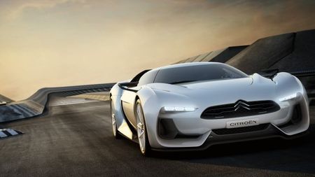 Bolid desprins din lumea virtuală