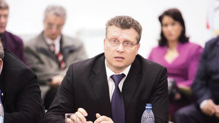 "Ninel va rămâne cu medaliile!"** Miculescu a fost depistat pozitiv la finele lui 2010, după desfășurarea CM și CE