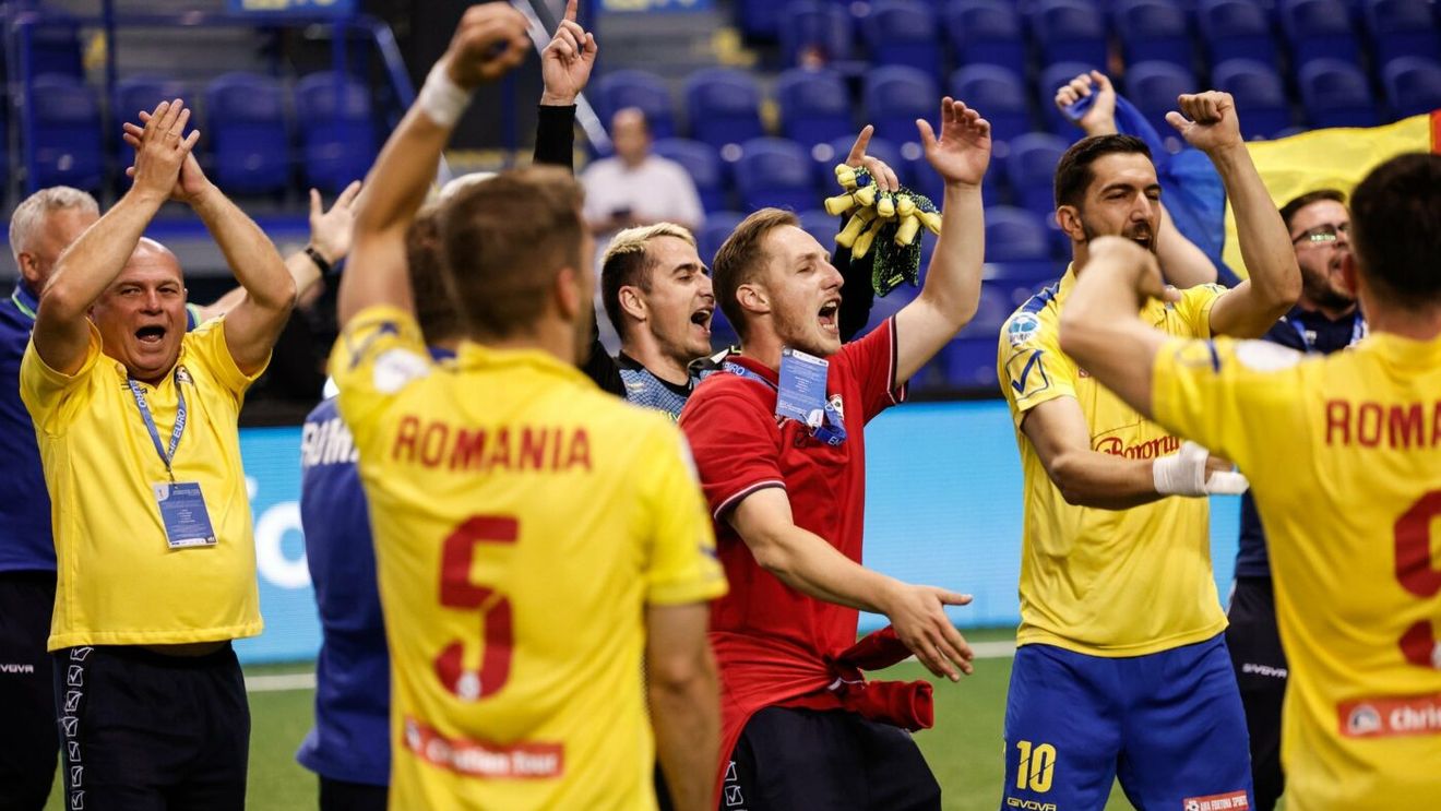 România este în finala Campionatului European de minifotbal! „Tricolorii” au trecut de Bulgaria după loviturile de departajare și se vor lupta cu Azerbaidjan pentru marele trofeu