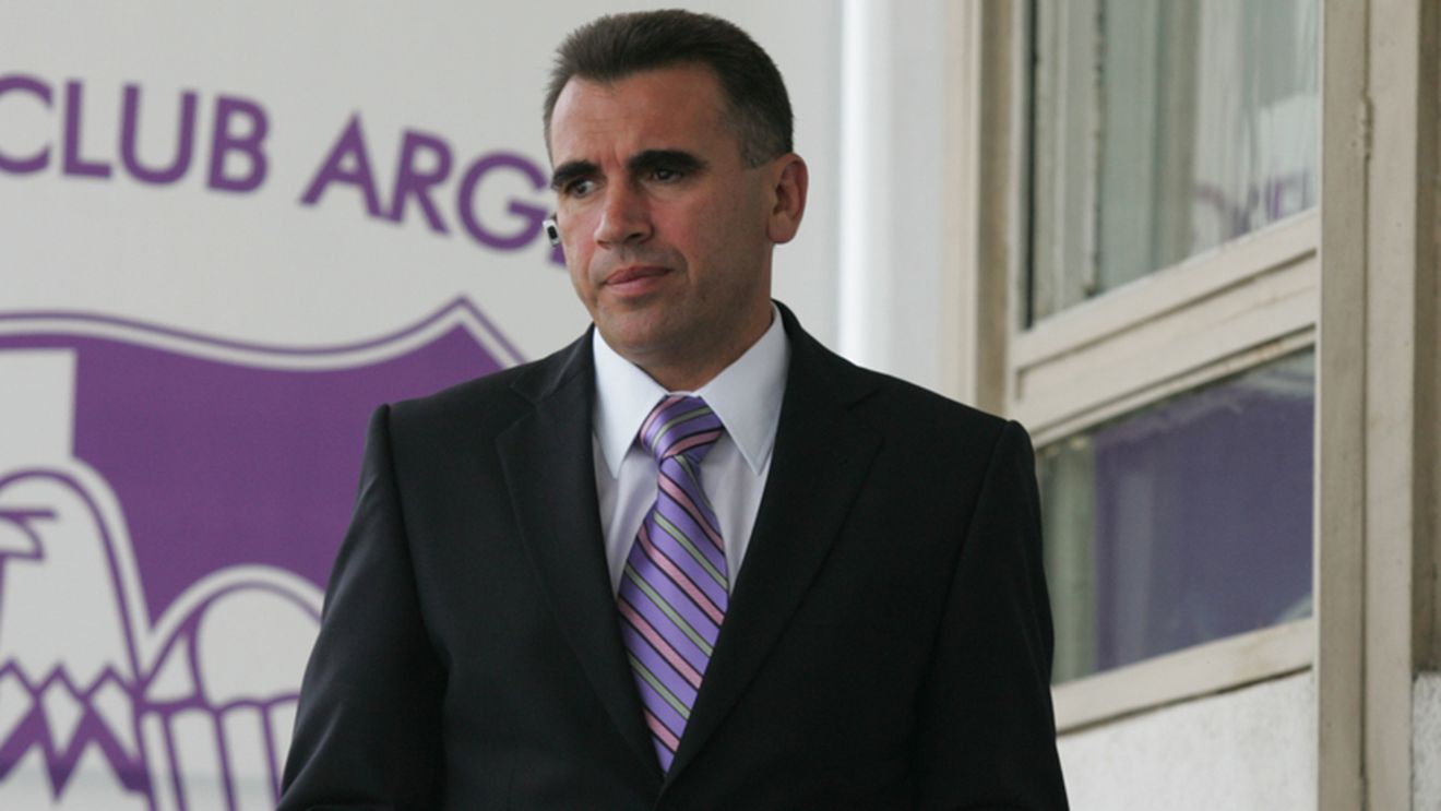 Penescu: "Dinamo a luat bani de la CFR"