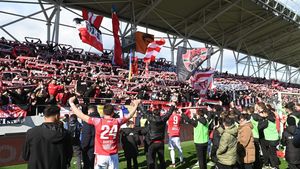 Cum și-au împărțit suporterii lui Dinamo biletele pentru derby-ul cu FCSB: brigăzile, la putere. DDB, la cealaltă extremă | EXCLUSIV