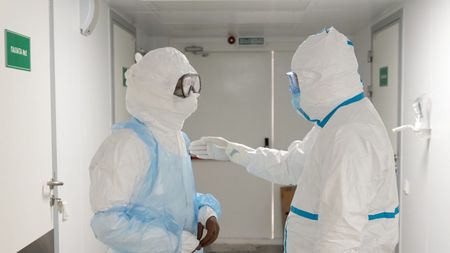 Decizie fără precedent luată de guvernul comunist al Chinei! Ce se întâmplă cu piețele în care se vând animale vii | VIDEO