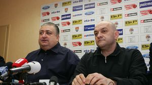 "Trebuia să îi întrebați pe Balint și pe jucători de blat, nu pe mine!"**