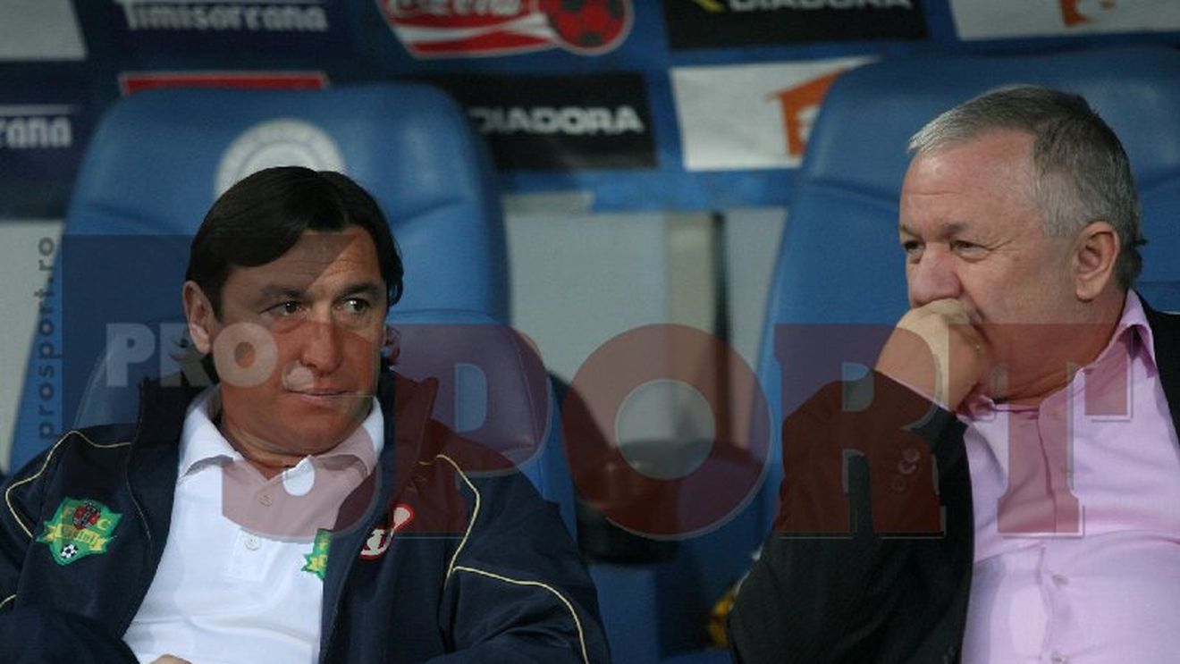 "Muncim degeaba!** Suntem tocați meci de meci!"