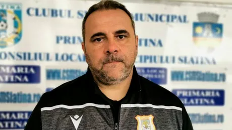 CS Mioveni păstrează șanse la play-off după victoria cu Slatina, dar Alexandru Pelici îndeamnă la calm. Reacția antrenorului la finalul meciului întins pe două zile