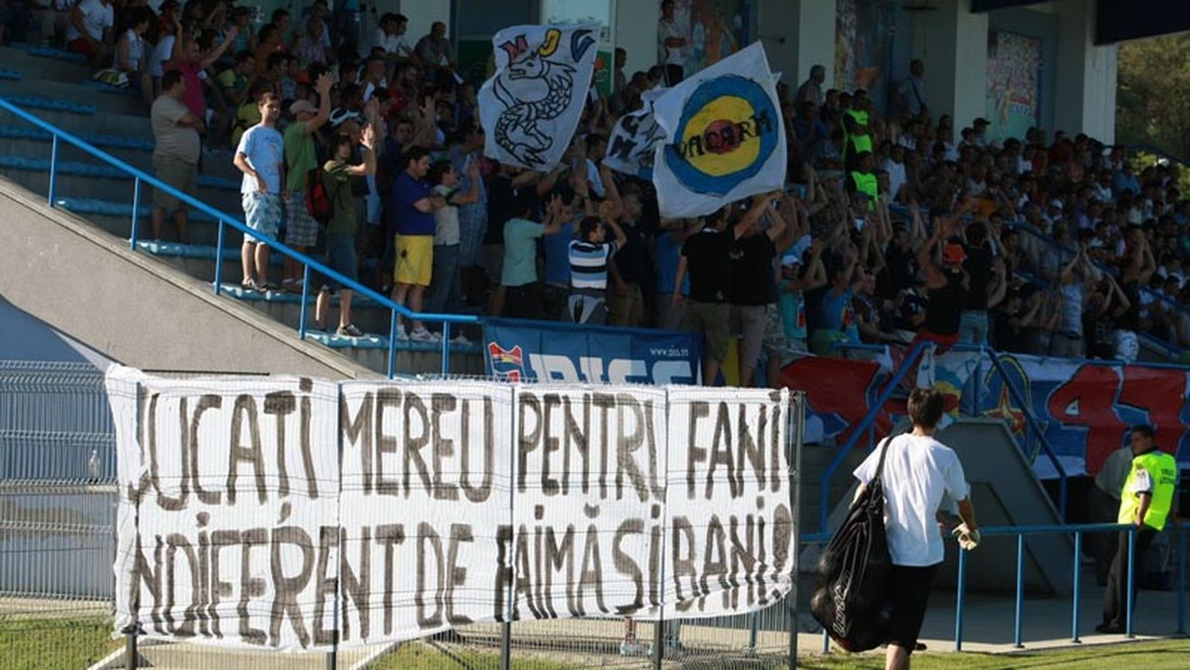 Galerie pentru juniorii Stelei! "Jucați mereu pentru fani, indiferent de faimă și bani!"