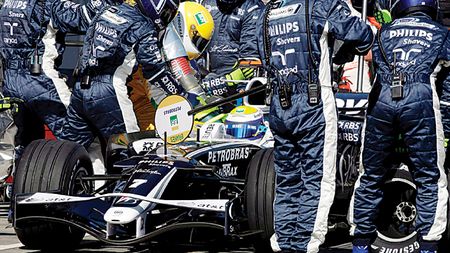 Formula 1 va  fi mai scumpă în 2009