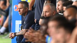 Gigi Becali a surprins pe toată lumea după plecarea lui Laurențiu Reghecampf de la Universitatea Craiova: „Poate vine unul care îi pune mai bine în valoare”