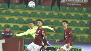 Schimbări uriașe la Rapid și la CFR Cluj: „Am observat o diferență în jocul lor!”. Avertisment pentru Dan Petrescu: „Trebuie să fie un semnal de alarmă!” | VIDEO EXCLUSIV ProSport Live