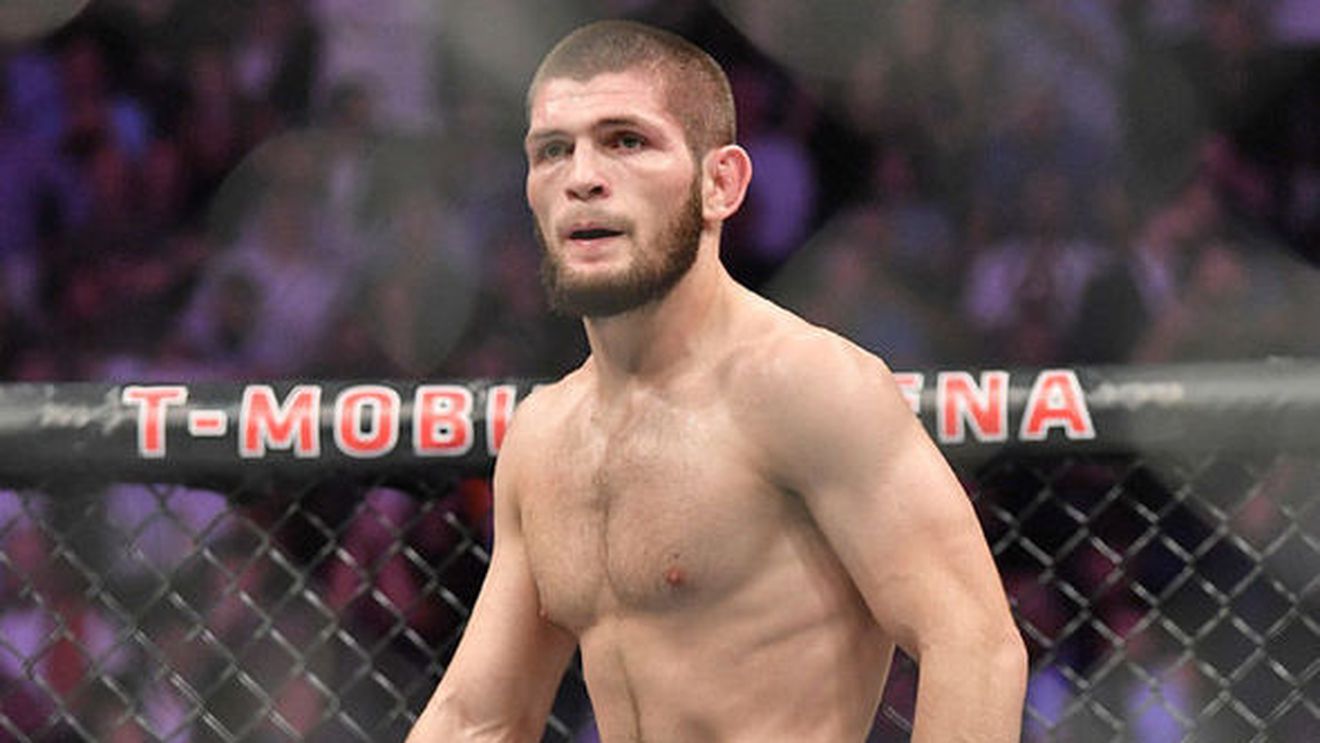 Lui Khabib Nurmagomedov i-au fost oferiți 100 de milioane de dolari pentru a boxa cu Floyd Mayweather!