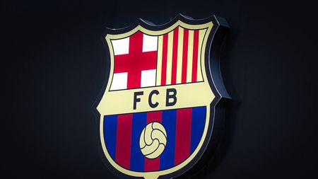 FC Barcelona a primit 50.000.000 de euro pentru transferul atacantului său. Trebuie să ia decizia imediat