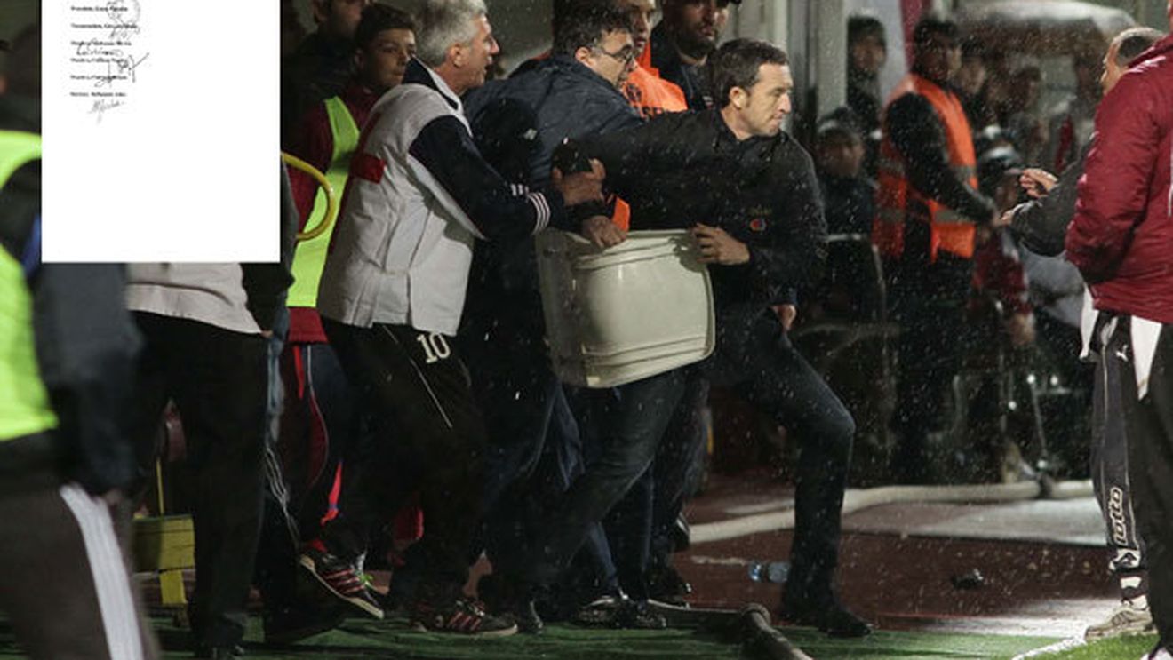 Managerul Stelei a luat cea mai mare sancțiune, dar nu știe de ce!** A fost singurul omis din motivarea LPF: "S-o fi terminat pasta pixului" :)