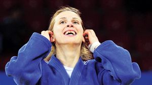 Alina Dumitru, EROINA** de pe tatami: "Am luptat pentru aur cu entorsă!"