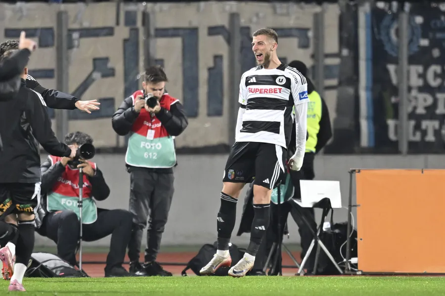 top-atacanti-superliga-echipa-sezonului-lista-completa-cei-mai-buni-fotbalisti-din-campionat