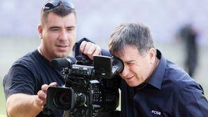 Cât ar face Steaua din audiență! **Echipa din Ghencea riscă să ia mai puțini bani decât acum, dacă se aplică modelul vestic