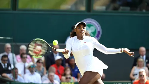 Mami 'Manic' Serena. 30 de lovituri câștigătoare i-au adus septuplei campioane victoria cu numărul 90 la Wimbledon. Adversara a rezistat doar 62 minute pe teren, dar a avut și ea un 'solo' în meci