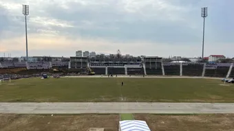 Se lucrează de zor la demolarea stadionului ”Dan Păltinișanu”! Pământul pe care au stat tribunele ar putea fi baza pentru un fel de deal al Feleacului al Timișoarei!