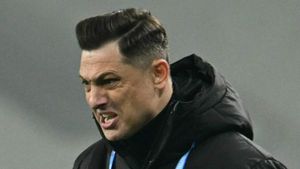 Mirel Rădoi şi-a anunţat strategia pentru play-off: „Am hotărât asta”