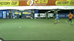 VIDEO | Golazo de CNN, foarfecă de efect reușită pe terenul de minifotbal. Golul  i-a aparținul jucătorului căruia Ianis Hagi i-a luat locul la națională